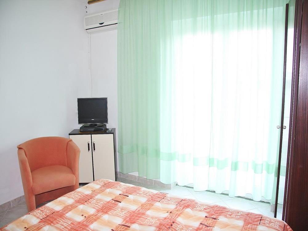 Apartments ลอฟราน ภายนอก รูปภาพ